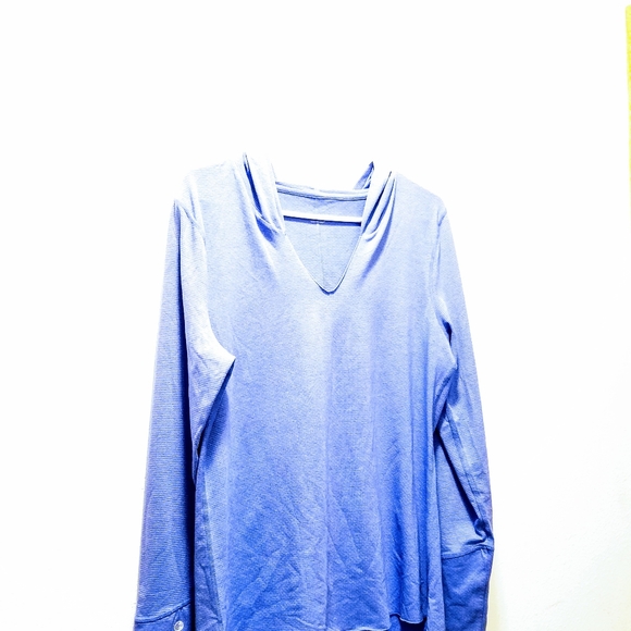 manduka Tops - Manduka Womens size large purple yoga hoodie